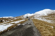 38 Saliamo verso la Seconda Baita del Vaccaro (1496 m)